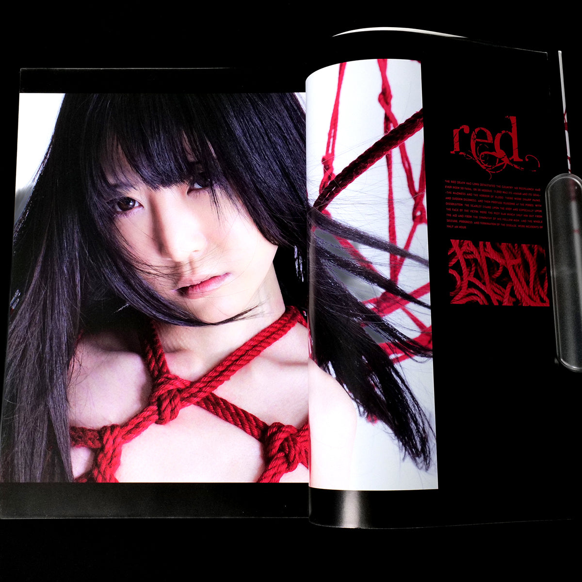NAWANANO Nanano Photobook - Hajime Kinoko (2015)