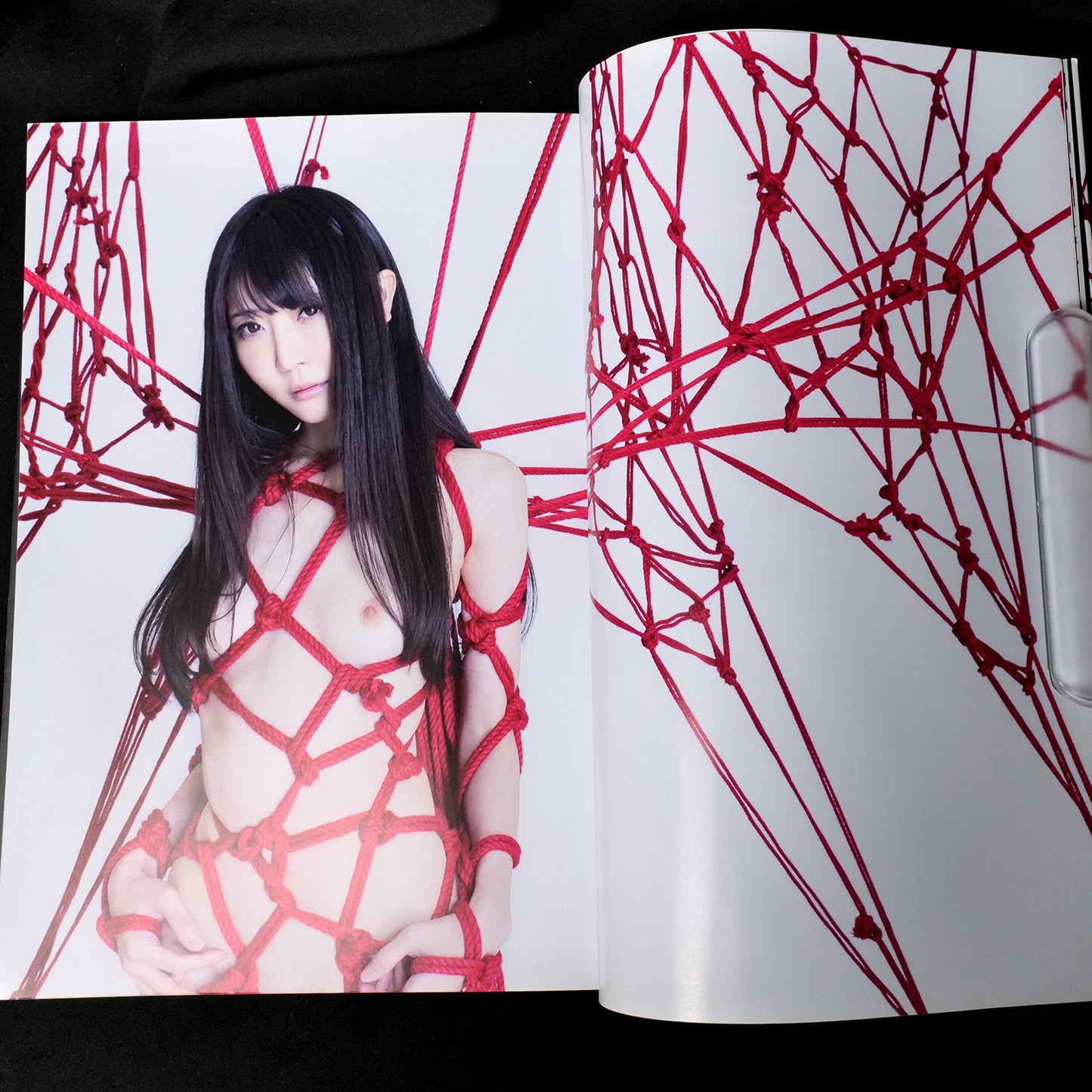 NAWANANO Nanano Photobook - Hajime Kinoko (2015)