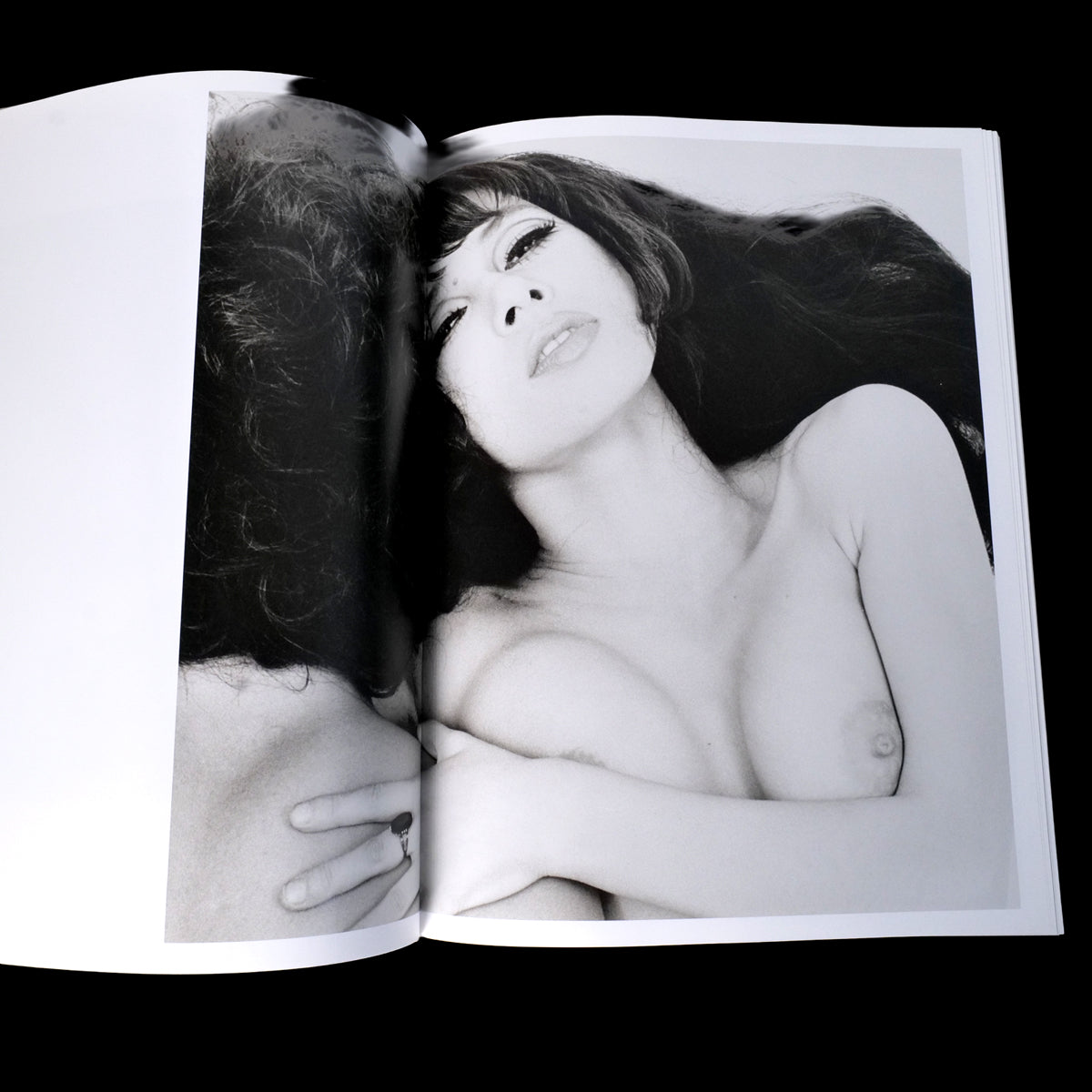 THE SIXTIES by KISHIN - Kishin Shinoyama
