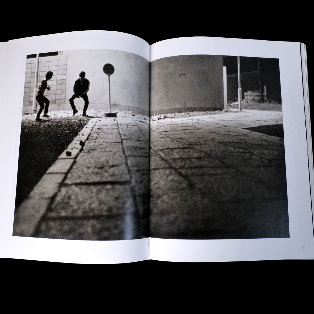 THE SIXTIES by KISHIN - Kishin Shinoyama
