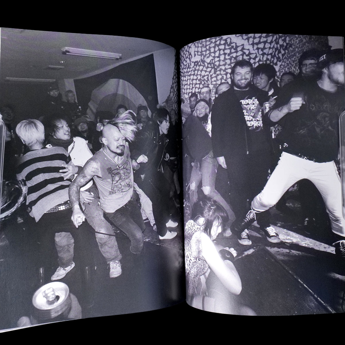 PHOTO AND DESTROY - Fuyuki Kataoka