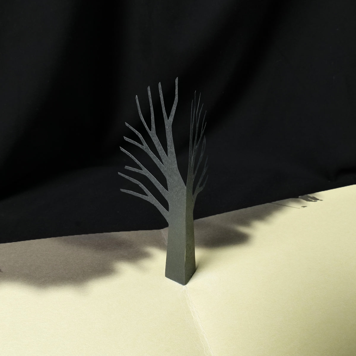 Katsumi Komagata - Little Tree