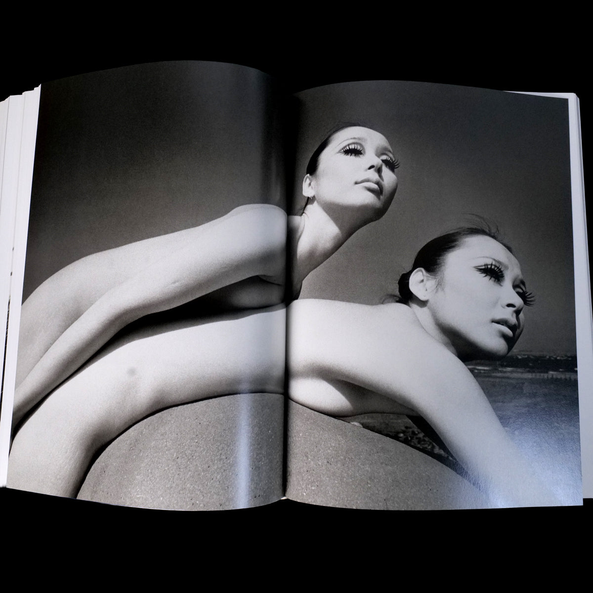 THE SIXTIES by KISHIN - Kishin Shinoyama