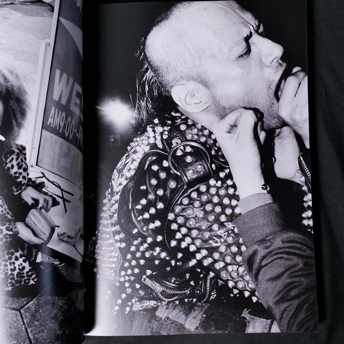 PHOTO AND DESTROY - Fuyuki Kataoka