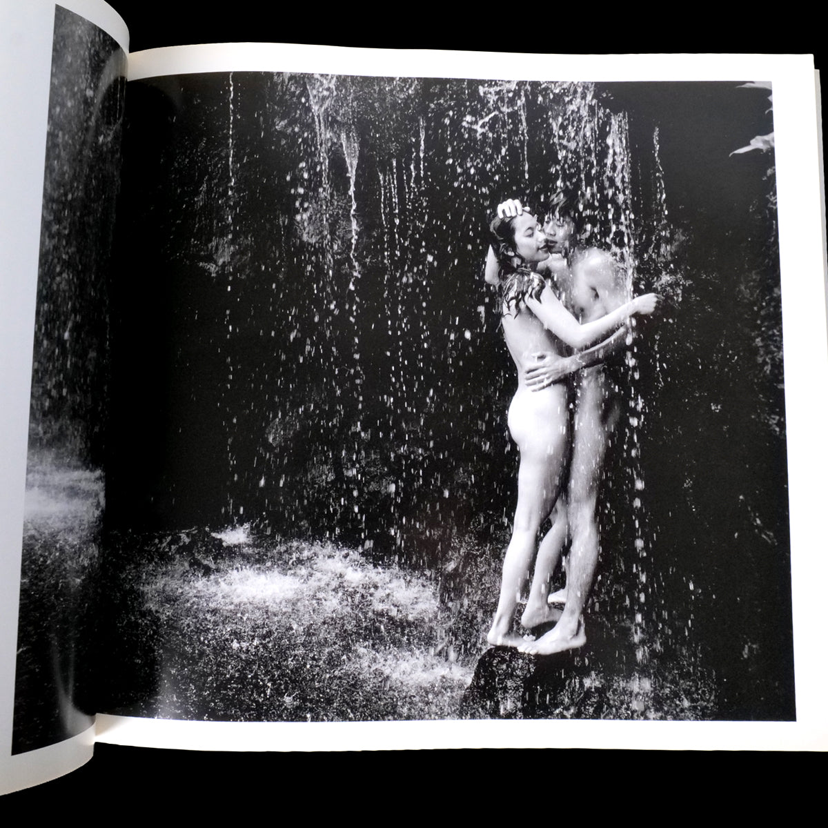 Tatsuo Watanabe - KISS KISS KISS (1994)
